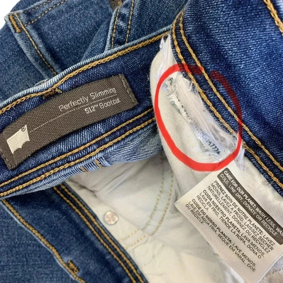 Levi's 512 Perfectly Slimming Bootcut Denim Blue Jeans Size 10 High Waist 31X32 - Picture 15 of 16